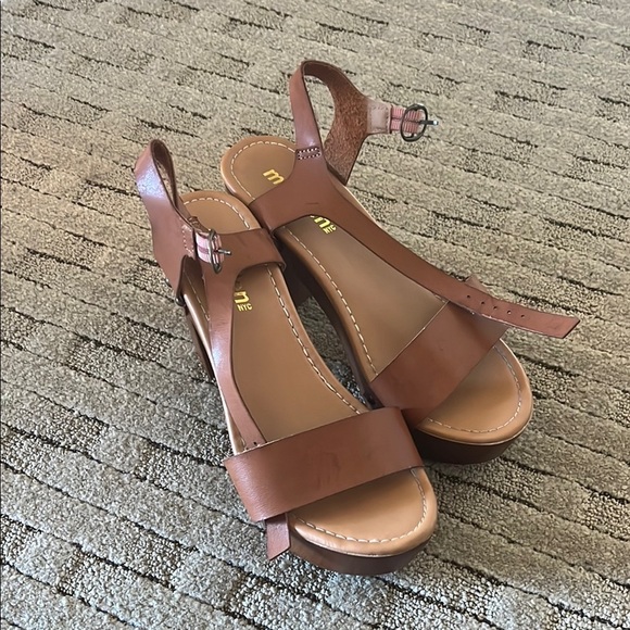 Madden Girl Shoes - Brown Leather Wedge Sandals Madden Girl NYC